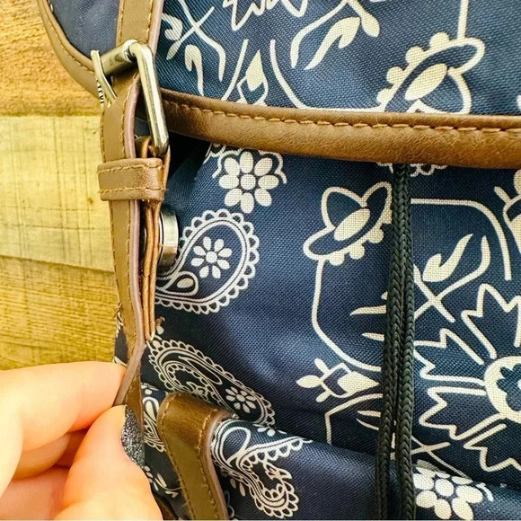 Steve Madden Barnet Avenue Utility Navy Backpack - Picture 7 of 12